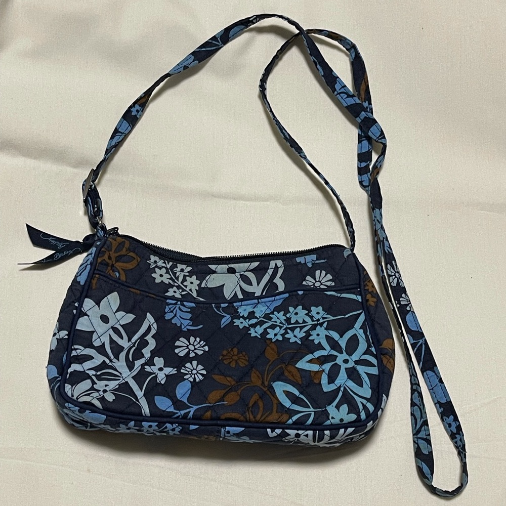⭐️Vera Bradley small cross body bag